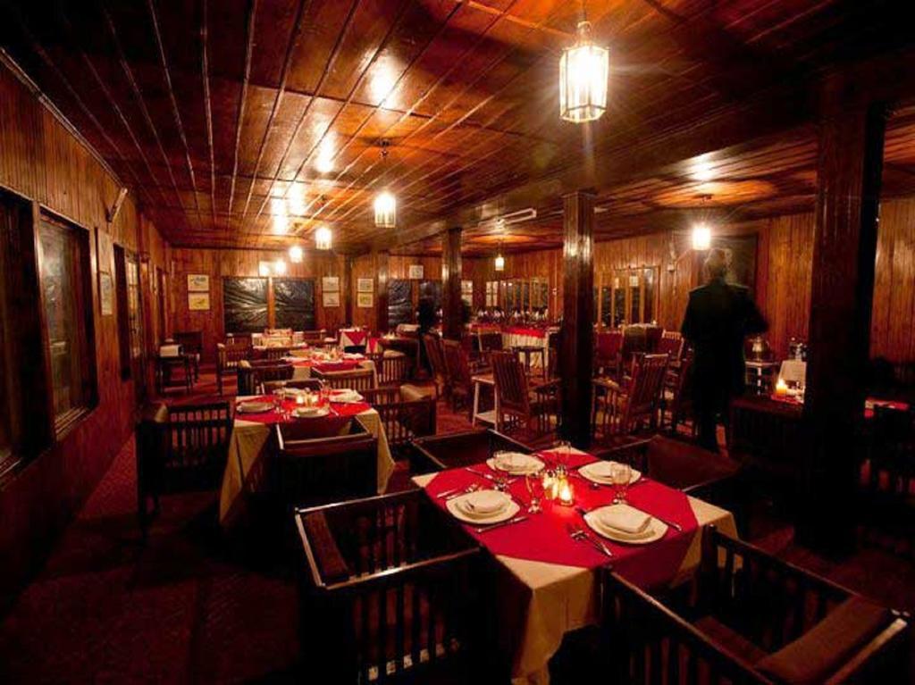 Nedous Hotel Gulmarg Exterior foto