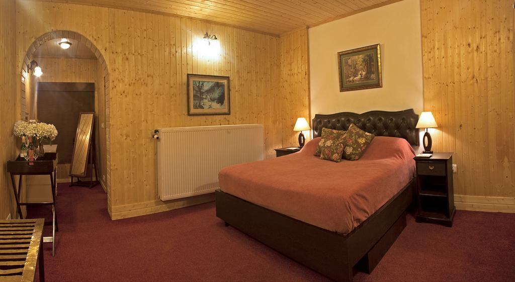 Nedous Hotel Gulmarg Cameră foto